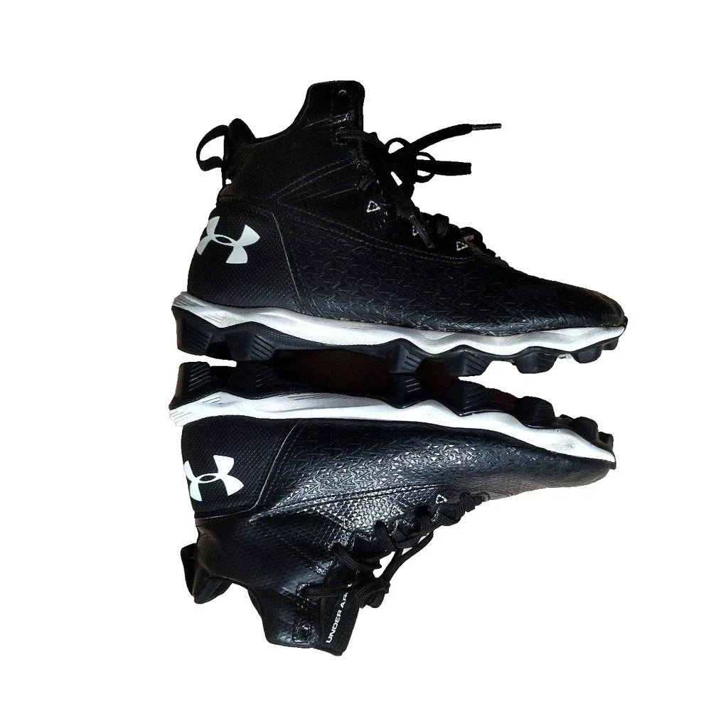 Under Armour Hammer Mid Jr RM‎ Football Cleats Size 6Y Black White 3021202-001